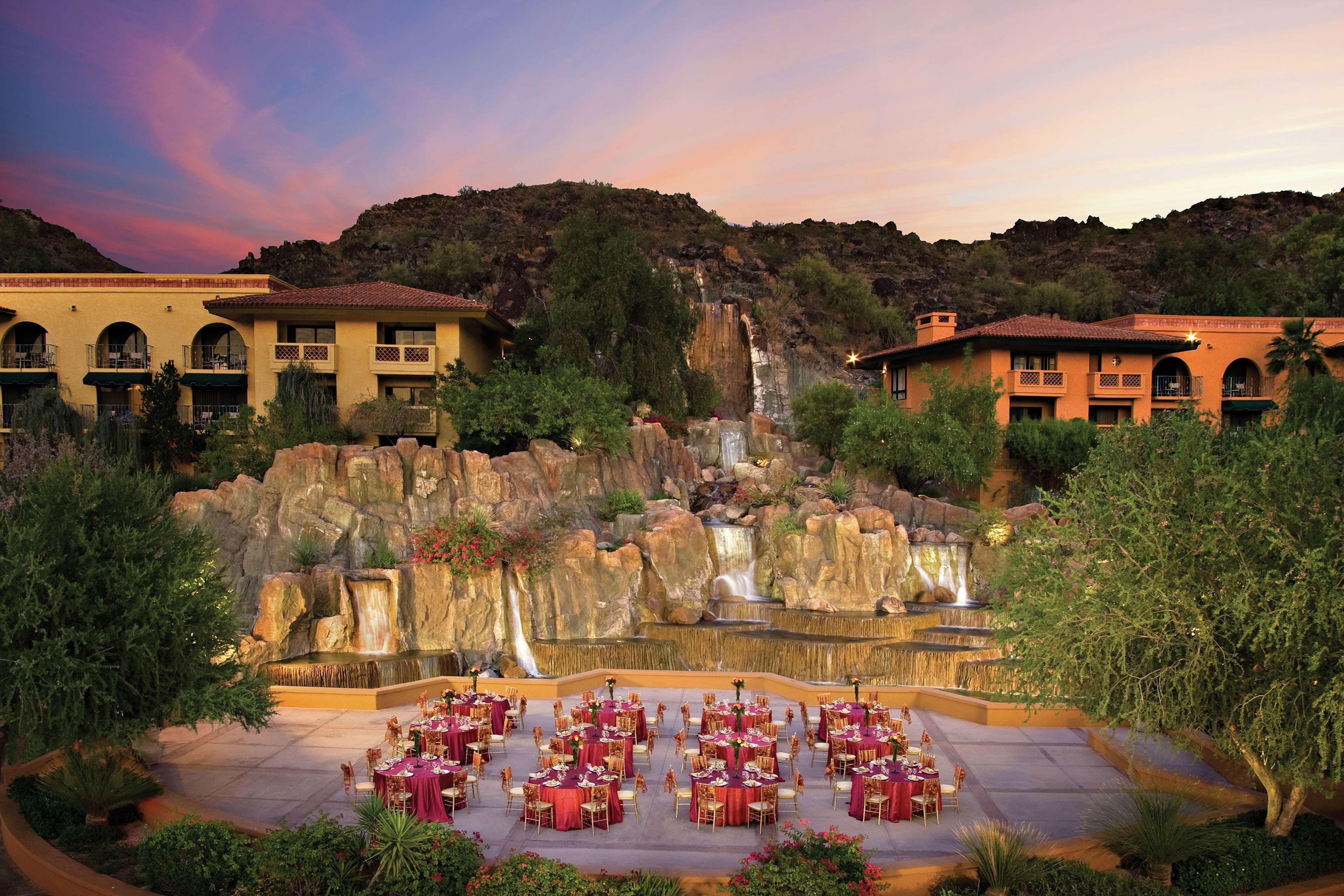 Hilton Phoenix Tapatio Cliffs Resort Eksteriør billede