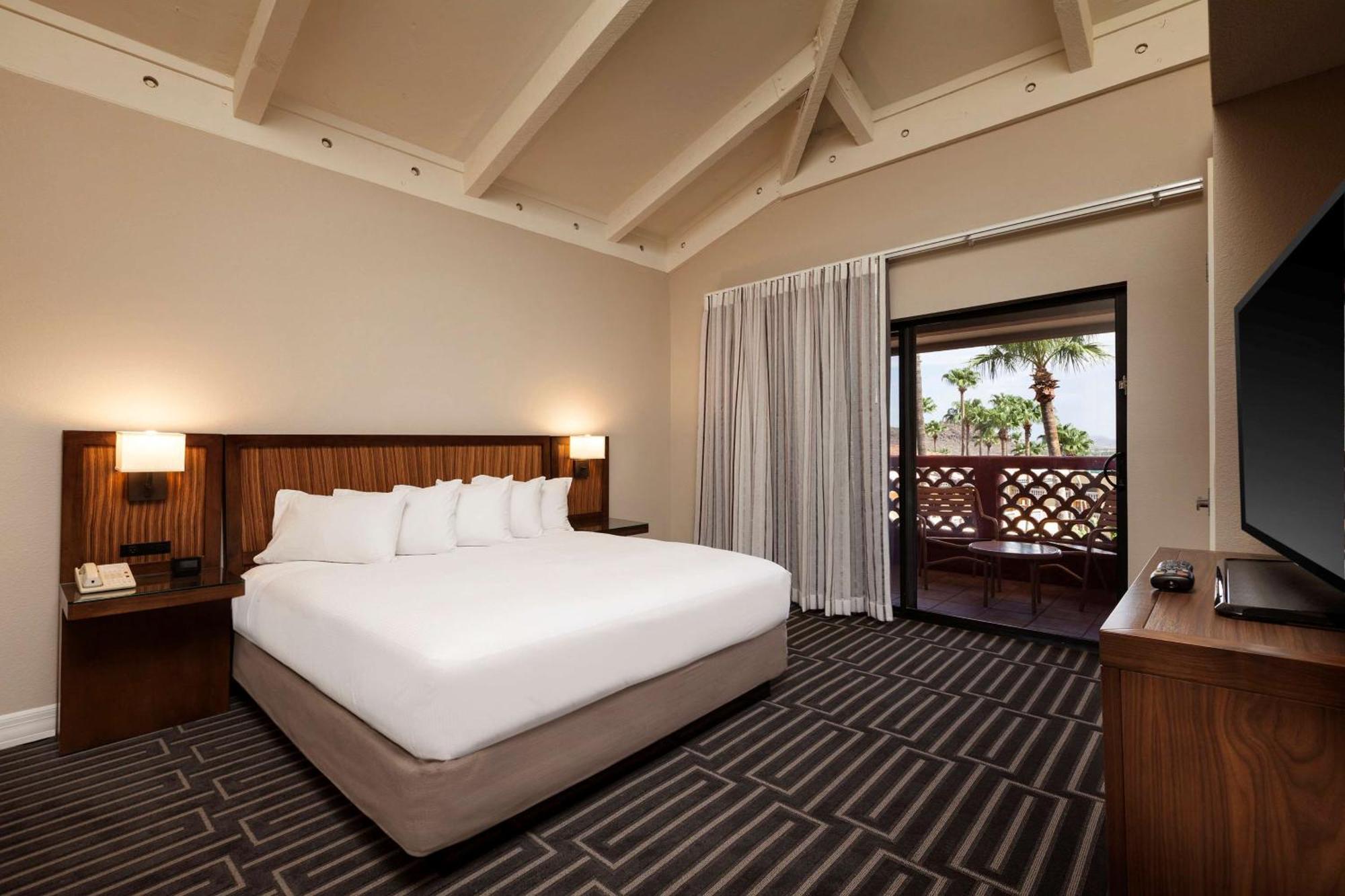 Hilton Phoenix Tapatio Cliffs Resort Eksteriør billede