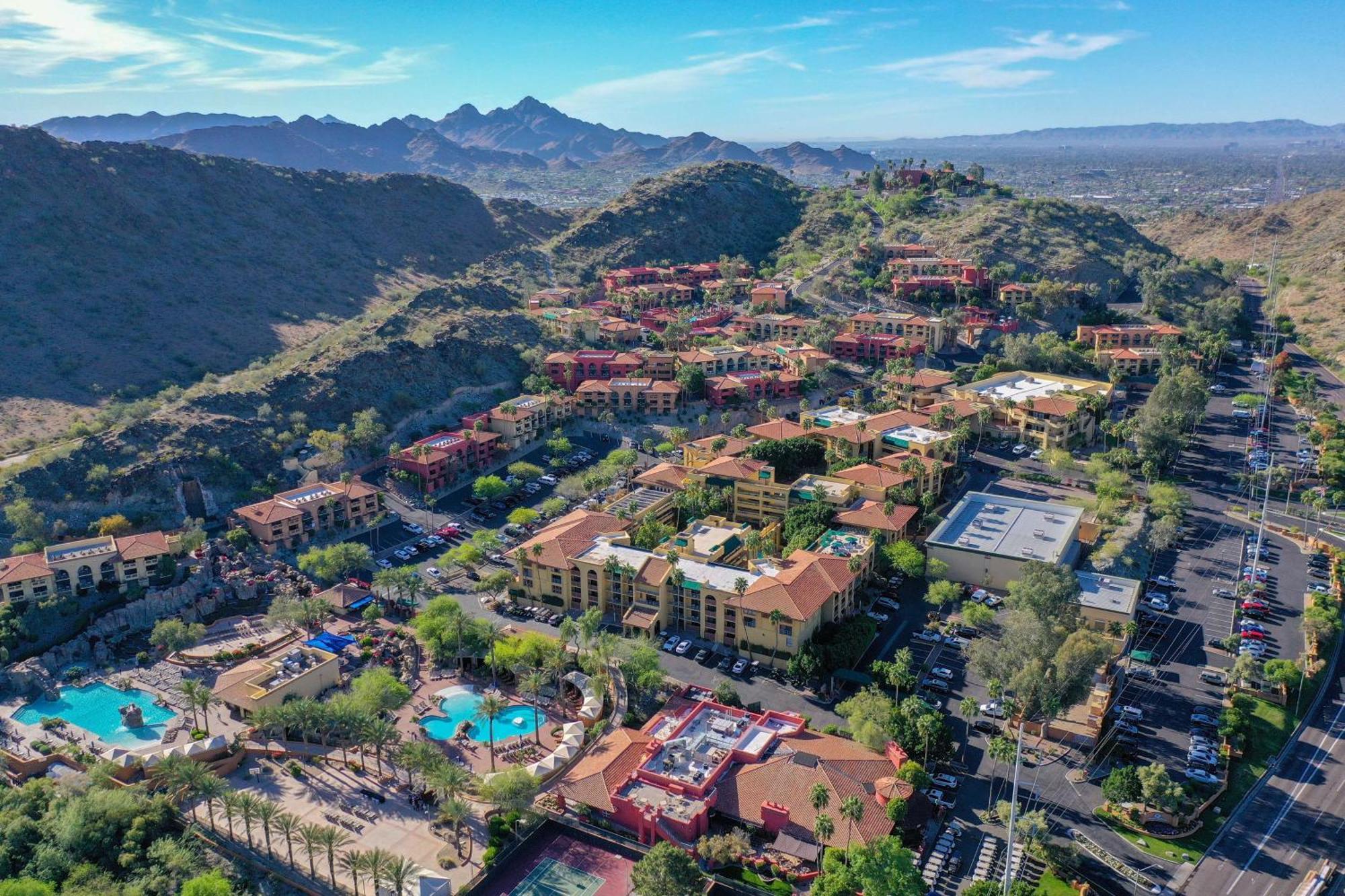 Hilton Phoenix Tapatio Cliffs Resort Eksteriør billede